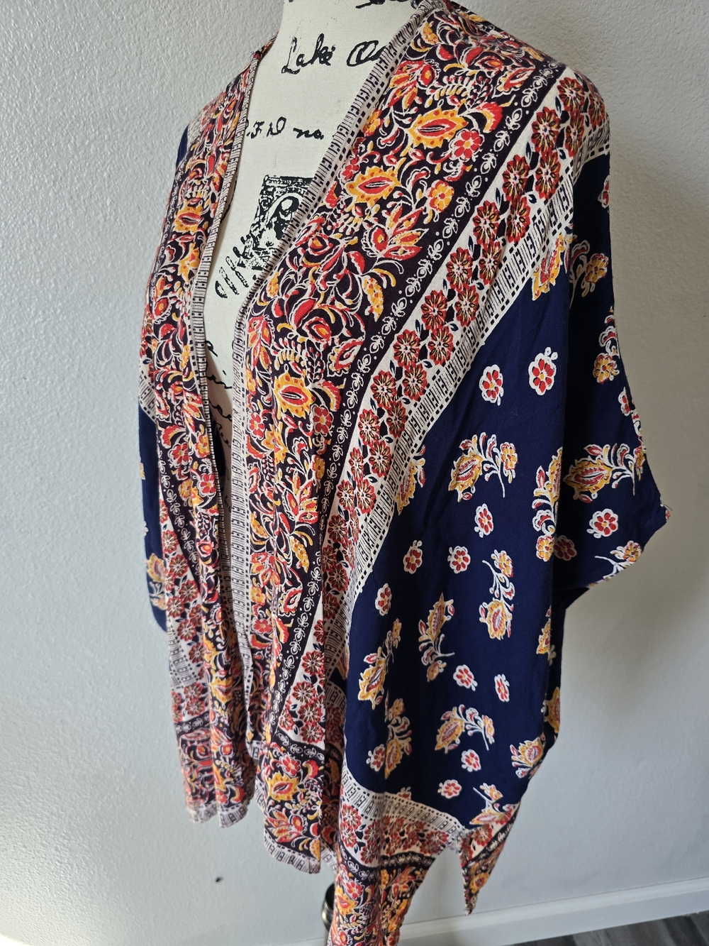 Angie Kimono Women's Open Front Accent Top Boho Rayon Large - Picture 4 of 8